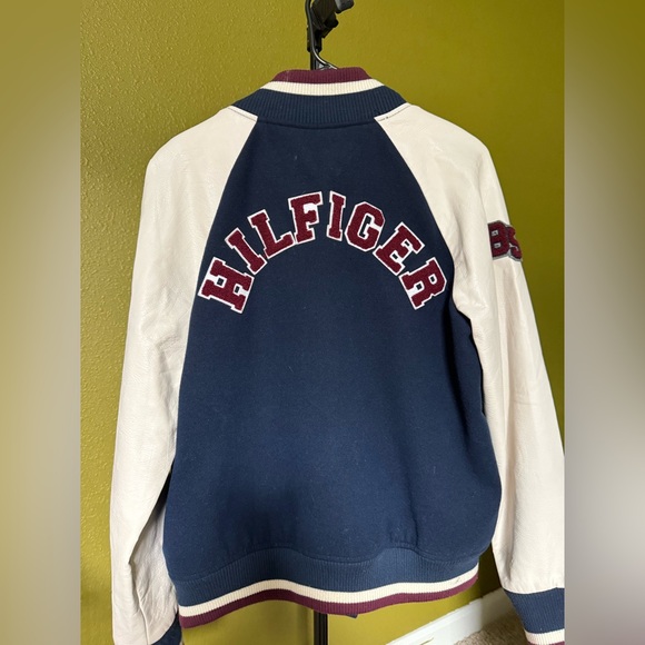 Tommy Hilfiger Navy and White Varsity Jacket Size M - Picture 3 of 8